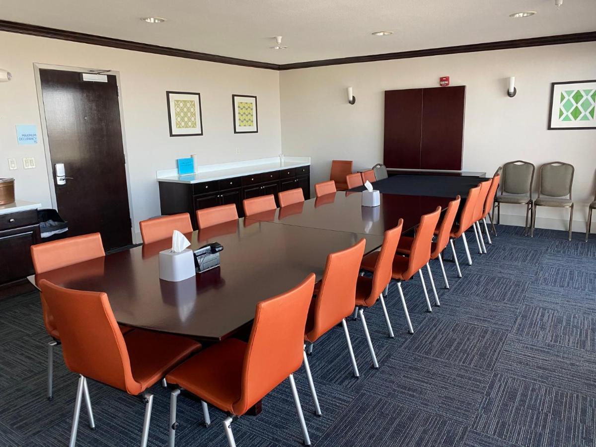 Holiday Inn Express & Suites Albuquerque Historic Old Town By Ihg Екстер'єр фото