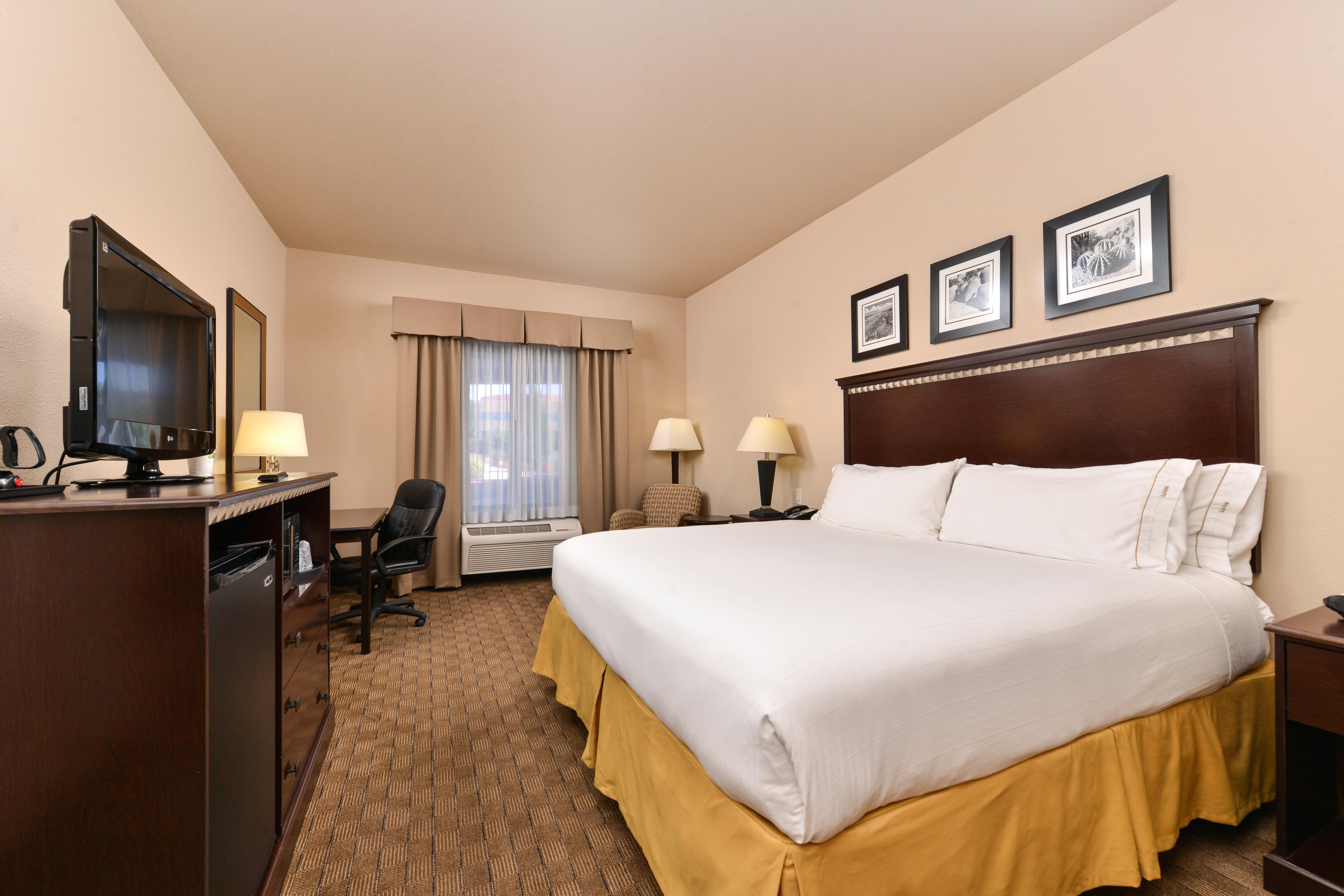 Holiday Inn Express & Suites Albuquerque Historic Old Town By Ihg Екстер'єр фото